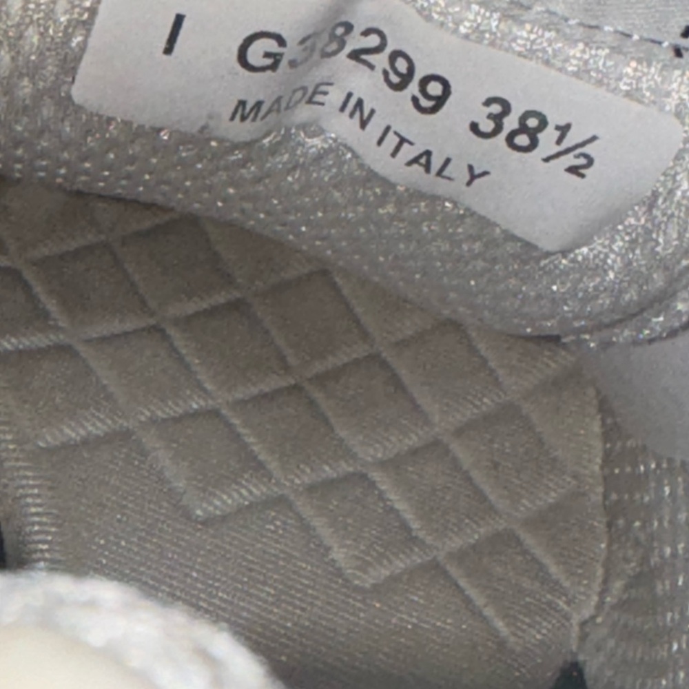 Chanel Sneakers ( gently worn ) only worn twice . - Picture 4 of 6